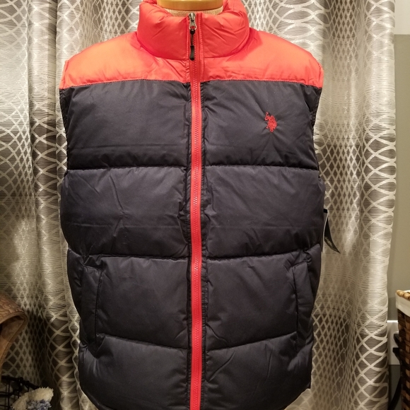 Us Polo Assn Puffer Vest Size Large 